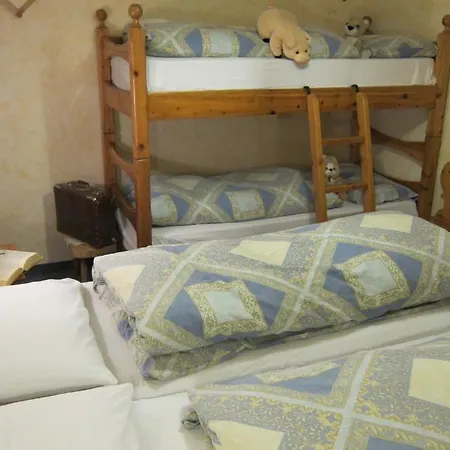 Chalet Del Sole Per Gruppi Aparthotel Livigno Room photo